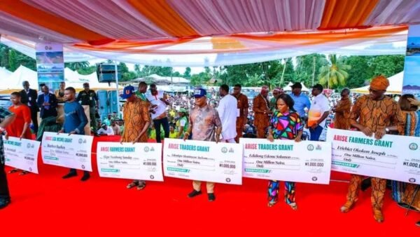 UKANAFUN/ORUK ANAM TOWN SQUARE BRIEFING: 293 BENEFICIARIES CART HOME CASH GRANTS,VEHICLES, EQUIPMENT