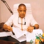 Senator Ekong Sampson Hosts APC Ward Chairmen, Reaffirms Commitment to Party Unity and Development.